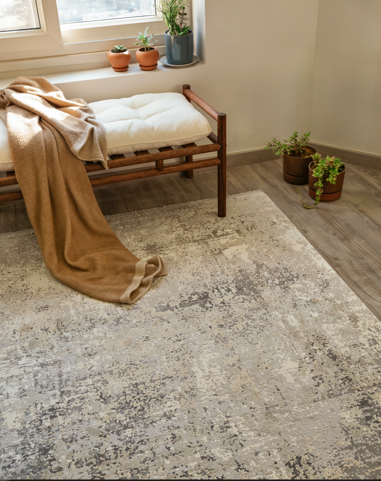 Spectre – Ray Rugs